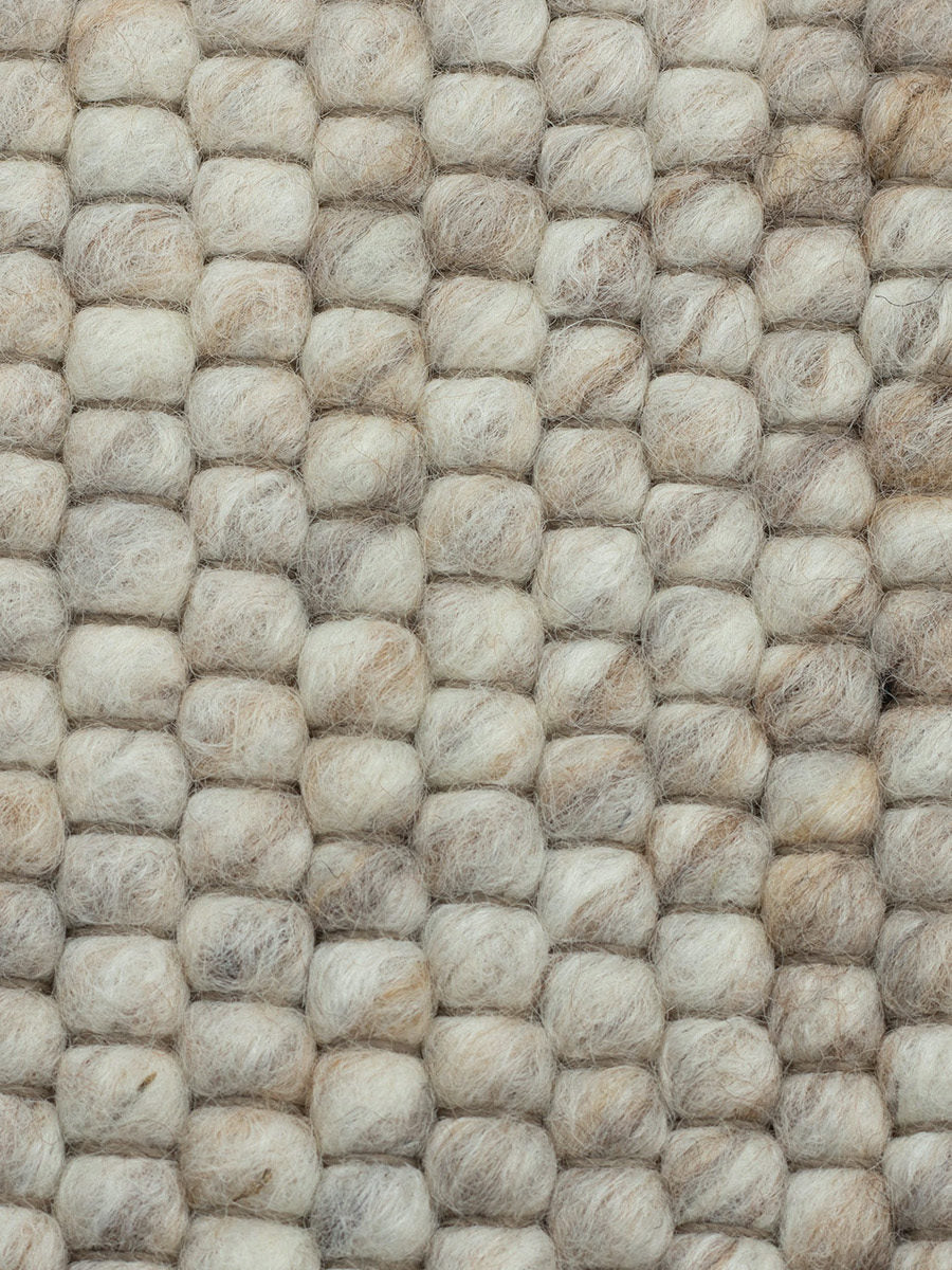 Brinker Carpets | Verona Beige 142 | Carpet | Tapison