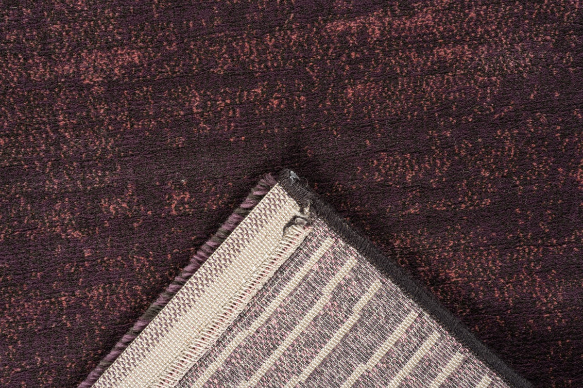 Plum Low Pile Rug Tapison Home Torino, detail