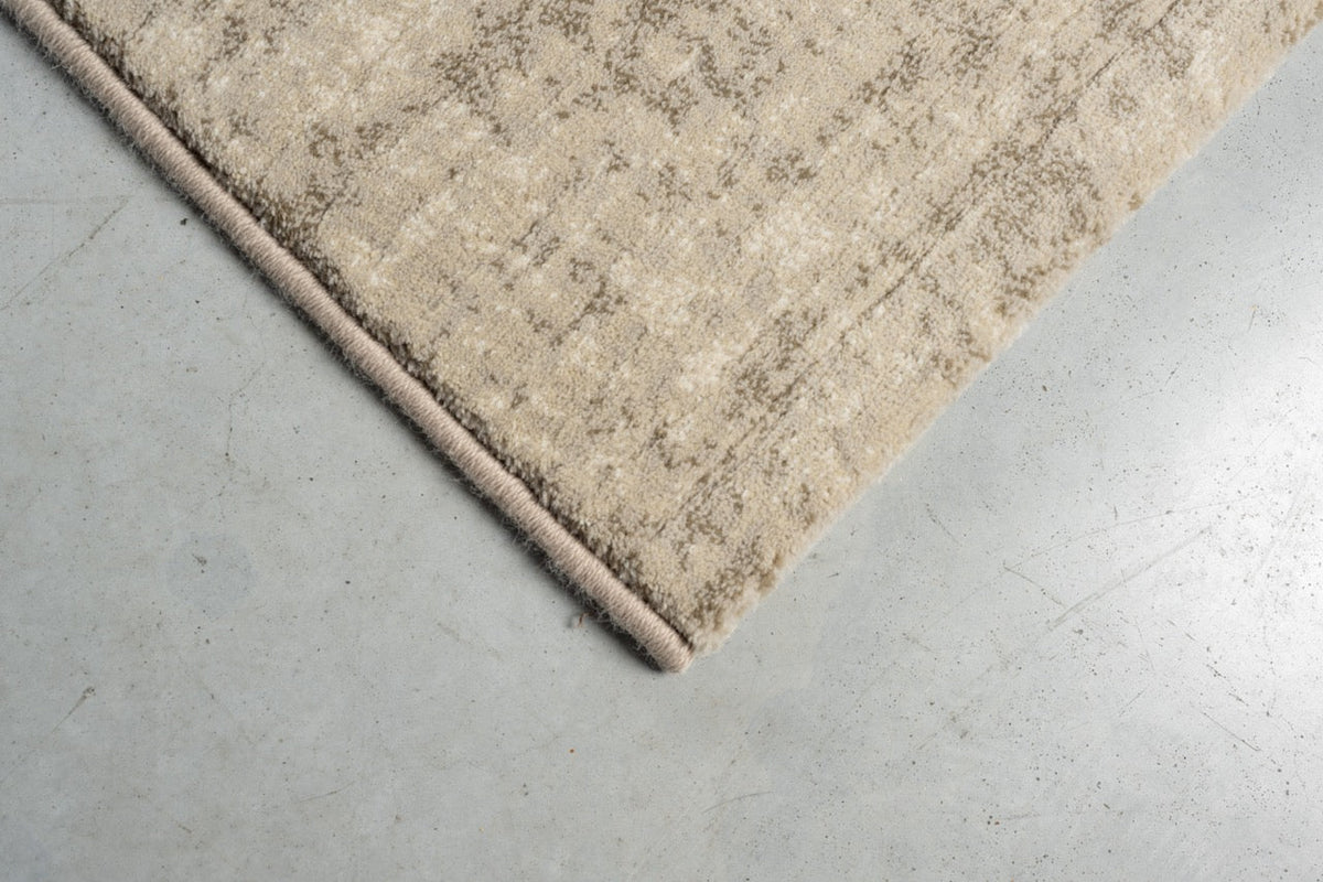 Beige Low Pile Rug Tapison Home Torino, detail