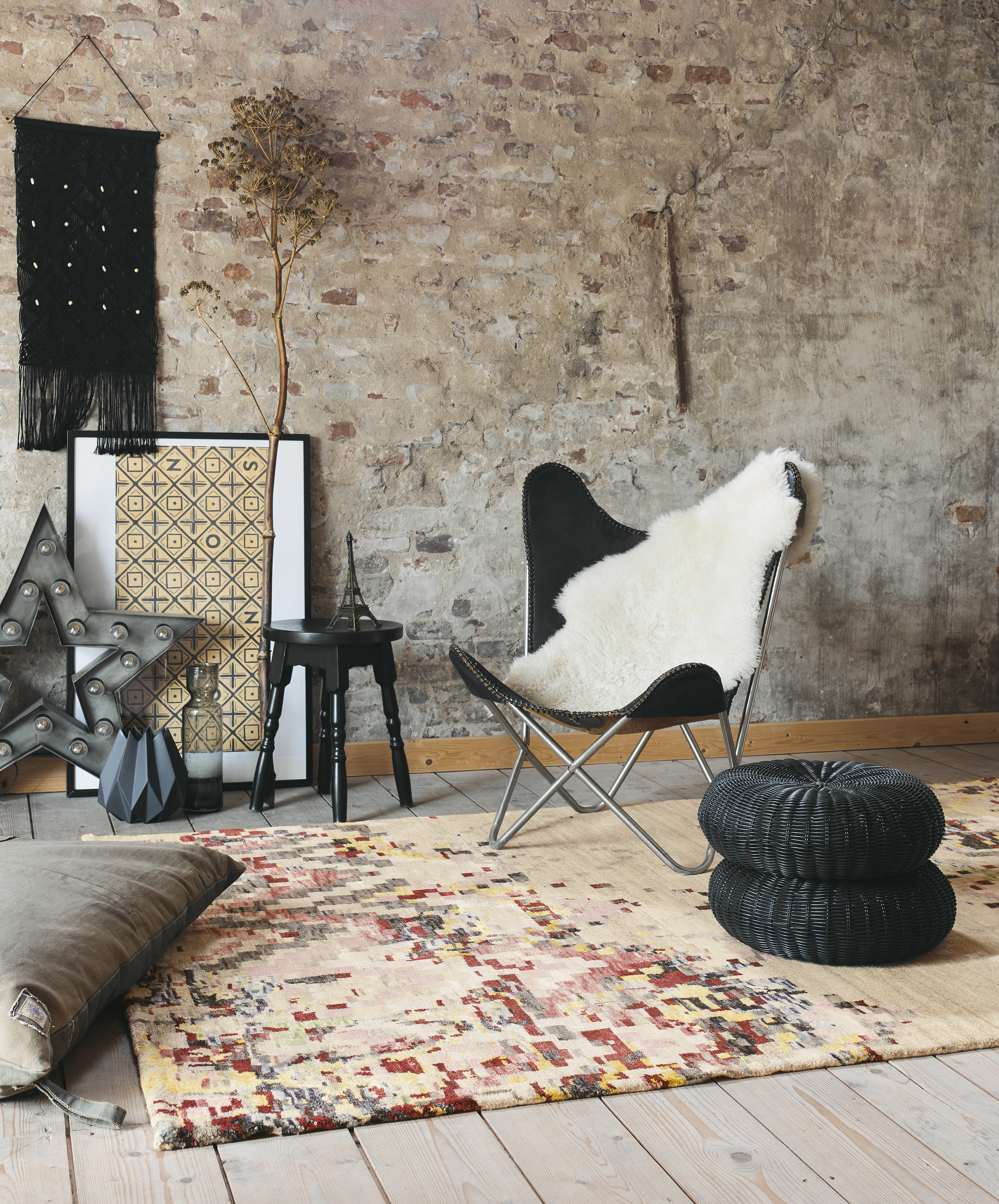 Brink & Campman Yeti Anapurna rug styled in a modern living room with neutral furnishings and natural accents.