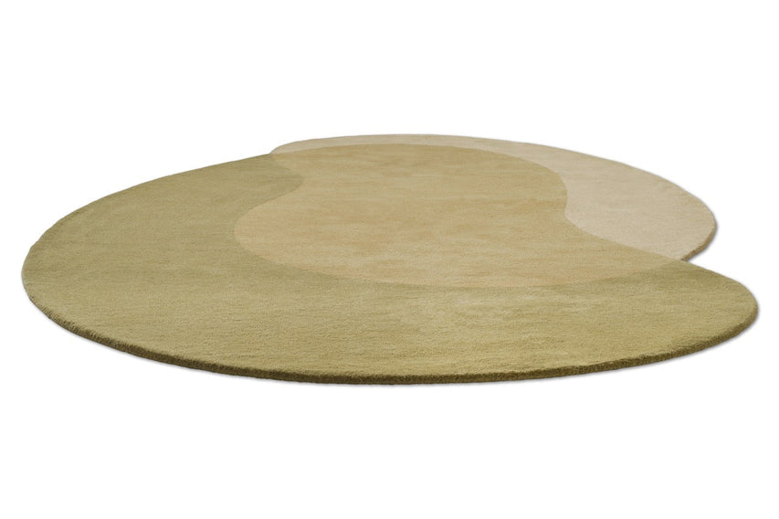 Brink & Campman Element Lane Green rug in olive green, ochre yellow and cream, perspective view