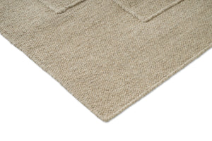 Brink & Campman Senso Level Natural rug, detail of corner and weave