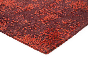Acsento Laguna Burgundy rug, detail of corner and pile
