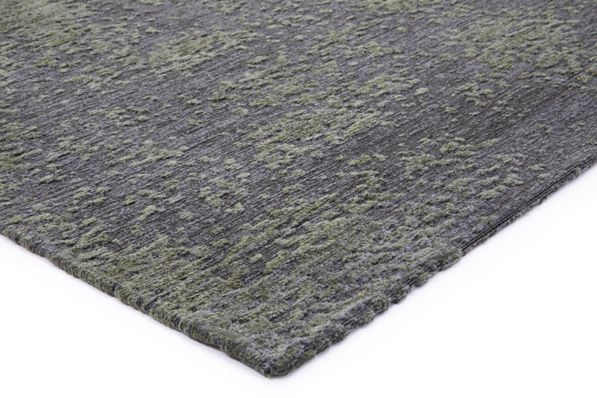 Acsento Laguna Green rug, detail of corner and pile