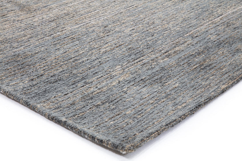 Acsento Moonshadow Green rug, detail of corner and pile