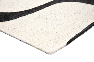 Acsento Swing Black-White rug, detail of corner and pile