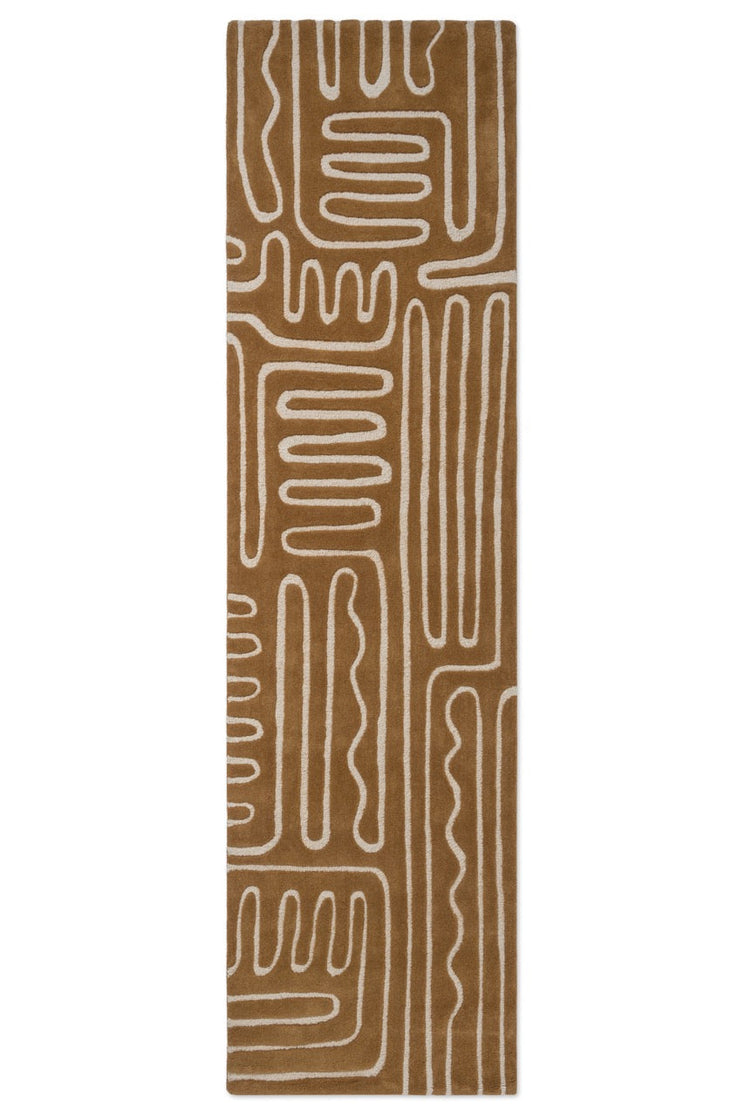 Harlequin Hollow Tan runner in caramel with ivory lines, top view