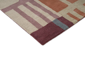 Harlequin Monolith Cinnabar Amber rug, detail of corner and pile