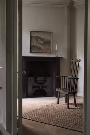 Jute and Wool Rug Chestnut, Layered Barley, in an interior
