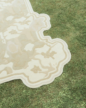 Floral Rug, Layered x Collina Strada Garden Haze, detail of the carved wool