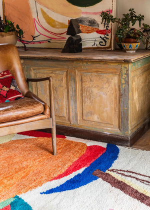 Colourful Rug Kaleidoscope, Layered x Chontos, close up in an interior