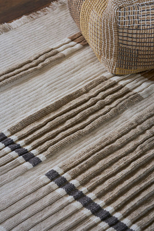 Lorena Canals Columns Natural Wool Rug, close up