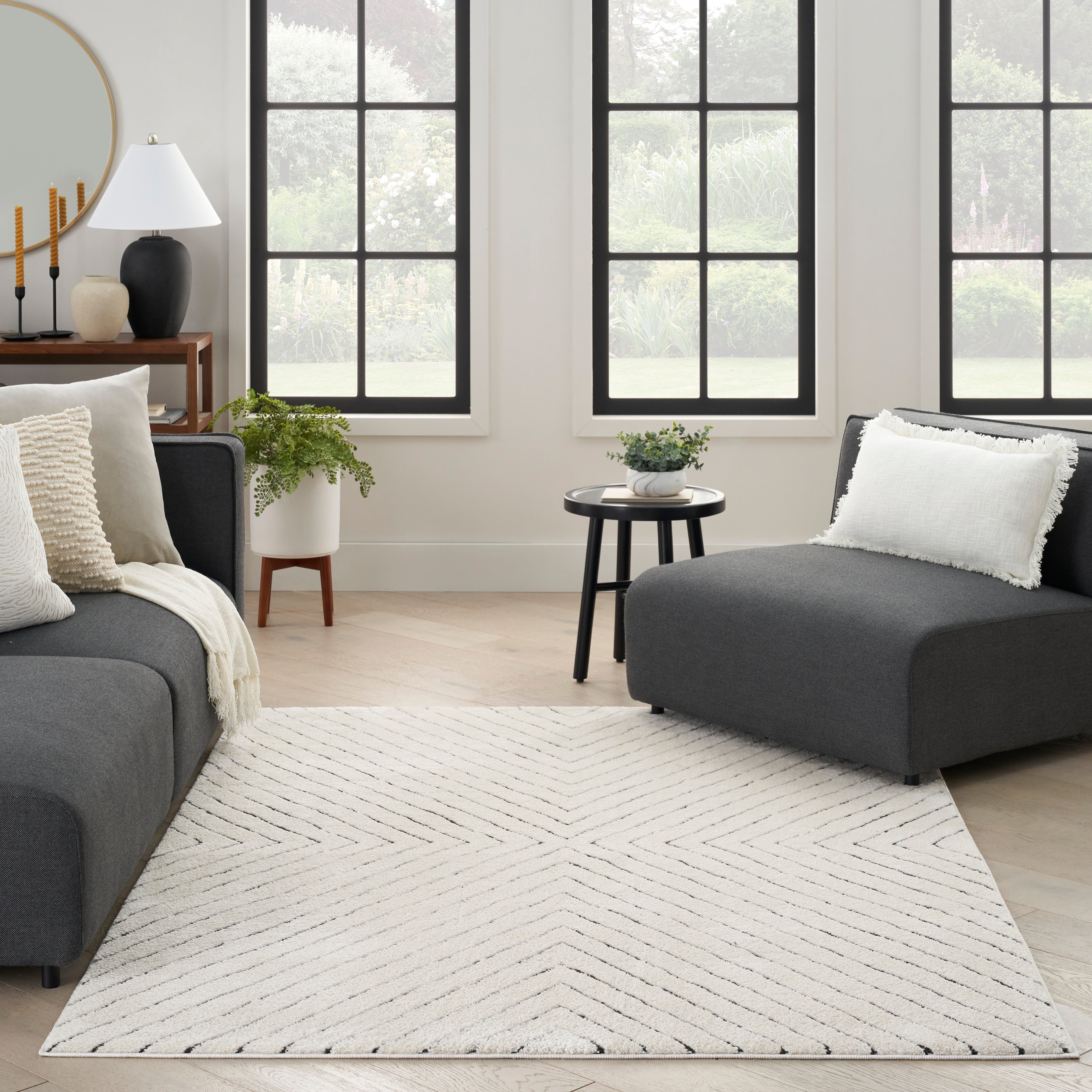 Nourison Modern Comfort Ivory Black MNC01
