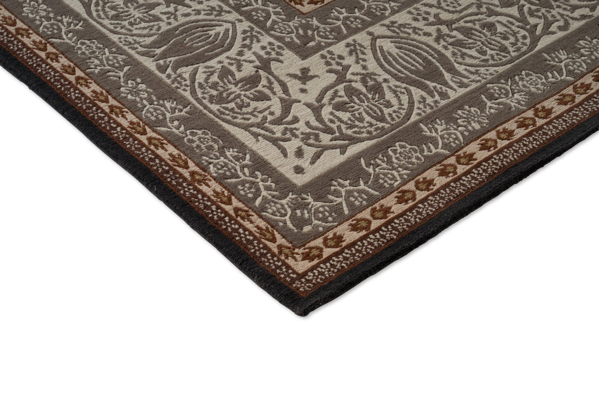 Morris & Co Borage Grey rug, detail of corner and pile