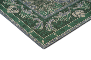 Morris & Co Helena Mineral rug, detail of corner and pile