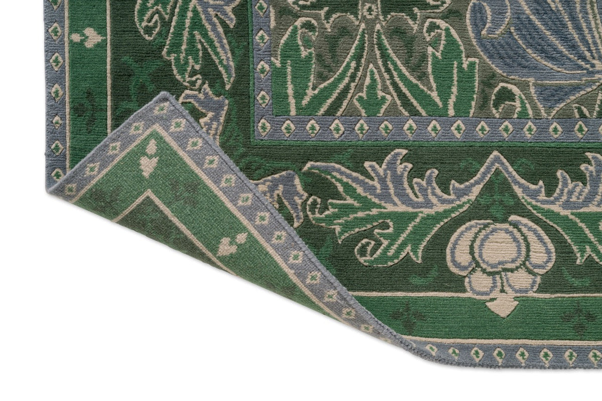 Morris & Co Helena Mineral rug, detail of folded corner and backing