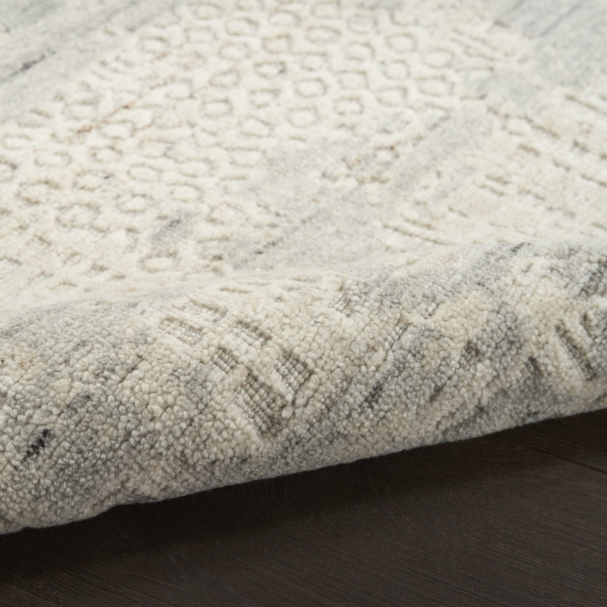 Nourison Harmony HAY04 Ivory Grey Rug, texture of the pile