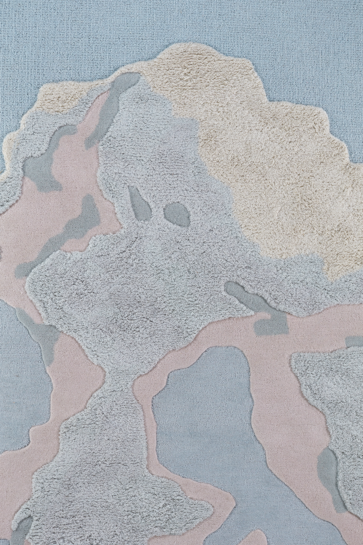 Massimo Cloud 9 Day light blue wool rug, detail of the surface