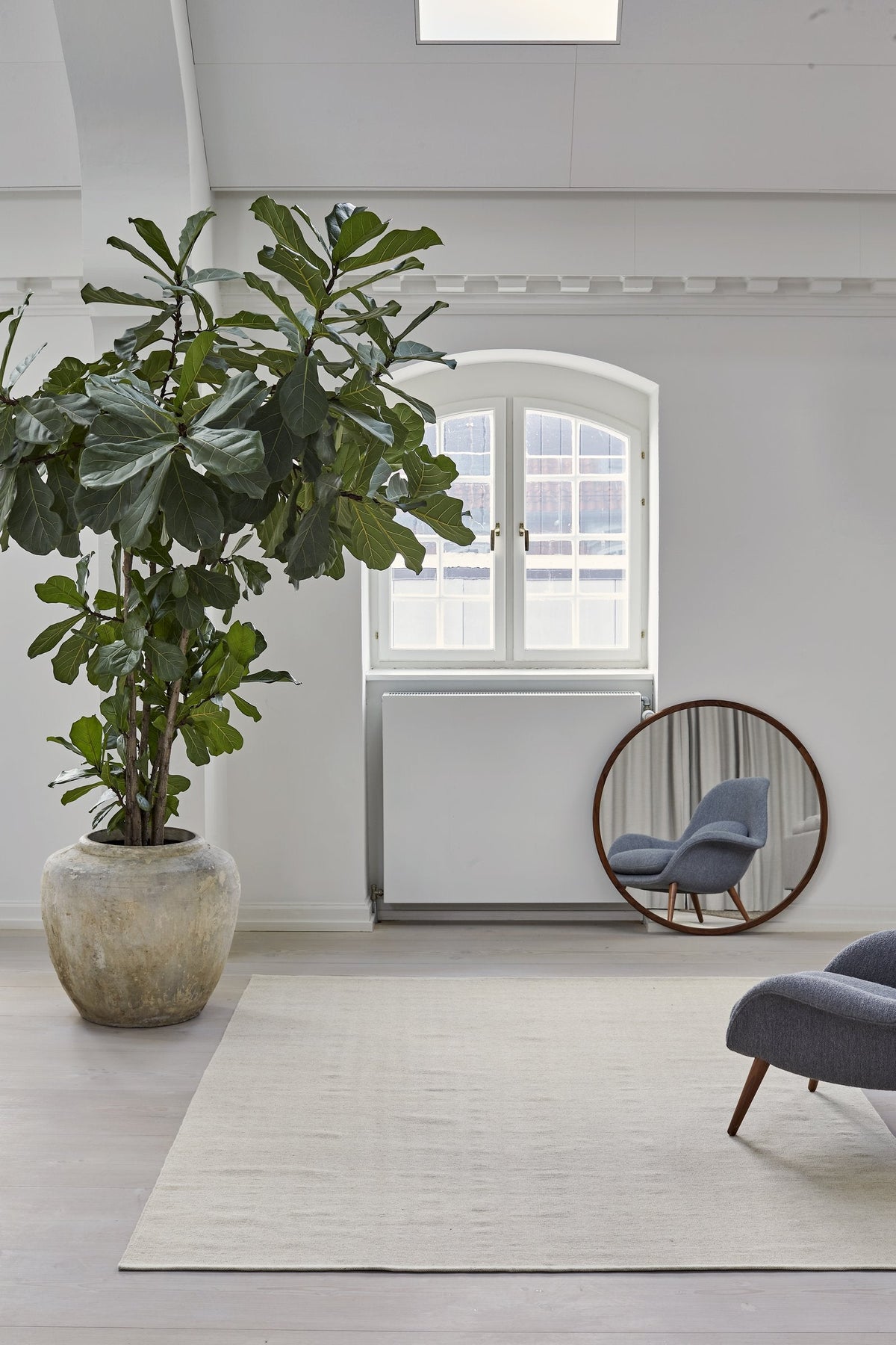 Massimo Escape Kelim Chalk light grey rug, shown in an interior