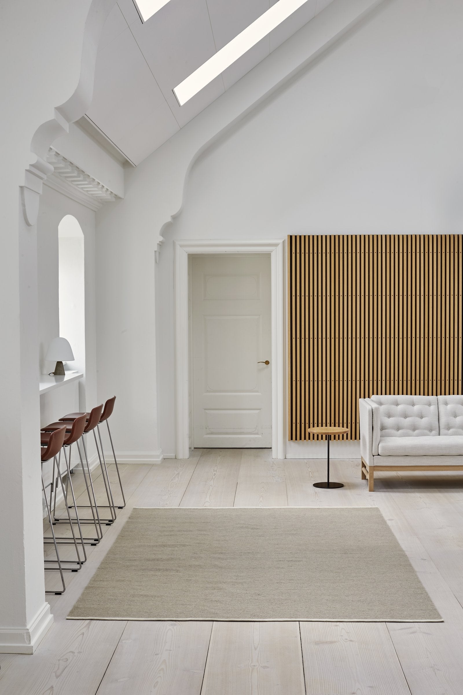 Massimo Escape Kelim Muscat taupe kilim rug, shown in an interior
