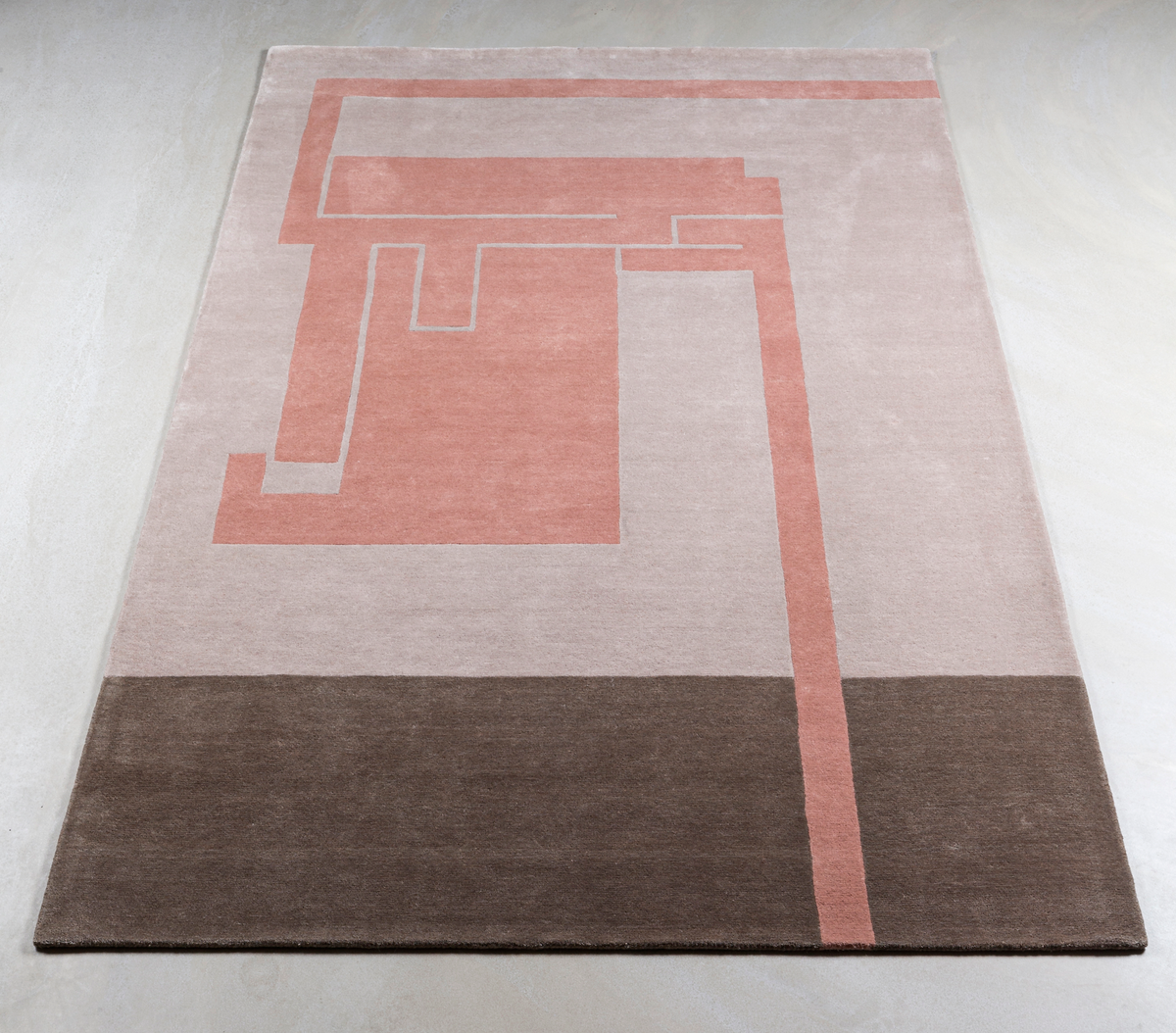 Massimo Structures Fragment 3 pink wool rug, perspective view
