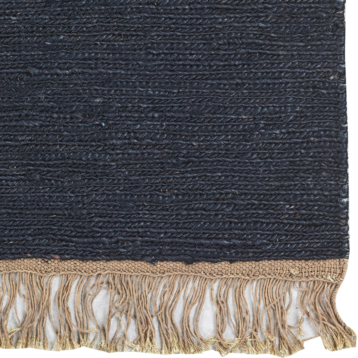 Massimo Sumace Black jute rug with fringes, detail of the fringes